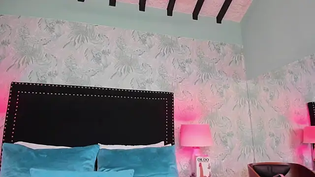 SamyySwet online show from February 15, 1:19 am