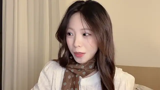Snapshot of Meng_777 chatting on October 18, 10:29 am Meng 777 online show from October 18, 10:29 am