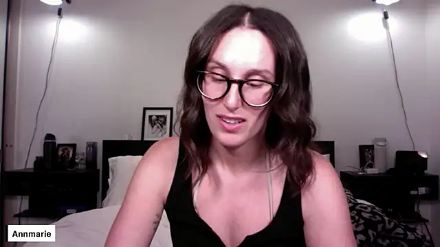 annmarieferrara online show from February 20, 3:49 am