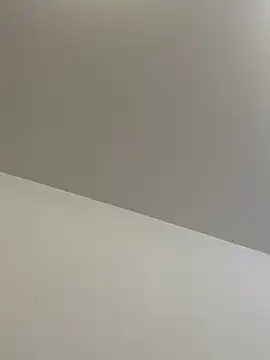 Lara khalifaa online show from April 3, 7:12 pm