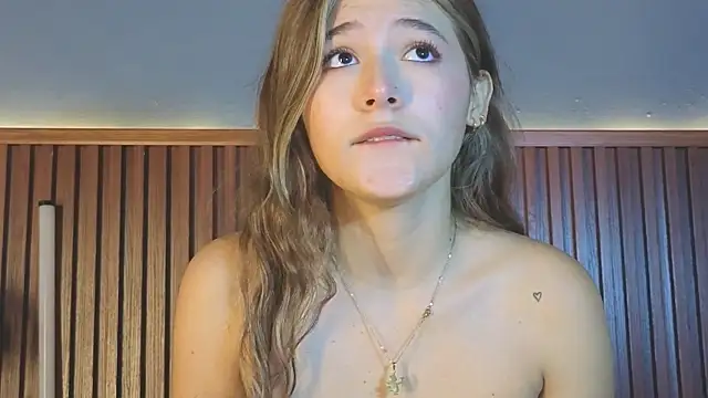 VictoriaSpark online show from October 20, 1:14 pm