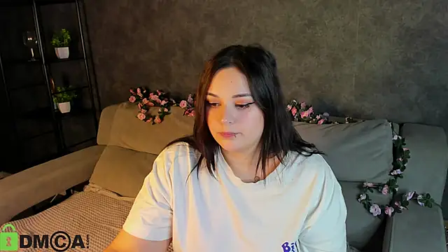 Mia R0ss online show from November 1, 1:21 am