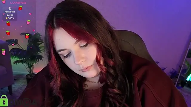 Mia R0ss online show from April 7, 4:47 am