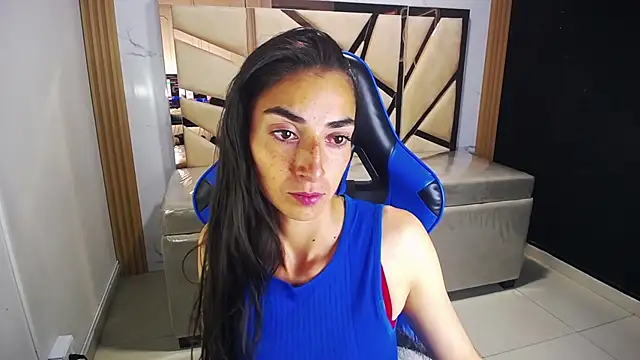 Maily a  online show from January 17, 3:03 am