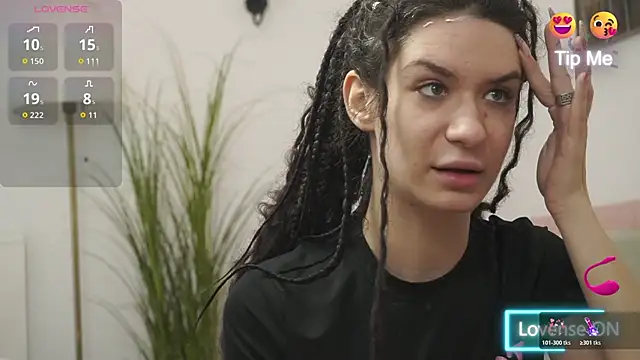 adisson fox online show from November 12, 8:12 am