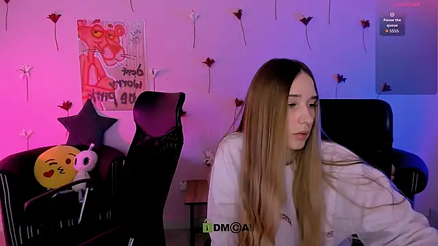 casey meow  online show from February 17, 10:03 am