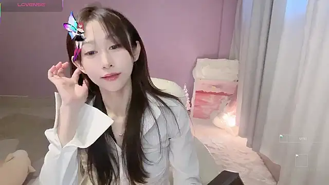 ai-ai-mi online show from December 3, 7:33 am