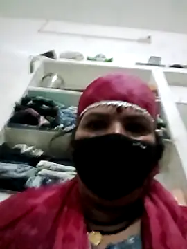 Hott locky online show from May 30, 1:09 pm