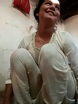 Hot Shredha online show from November 3, 2:37 am