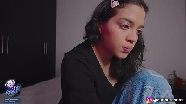  curiouskitten  online show from March 31, 3:17 am