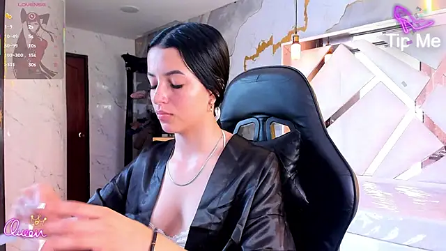 sophiadoll tf online show from June 12, 1:19 pm