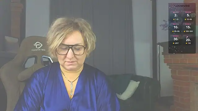 Marta Wils online show from December 2, 6:37 am