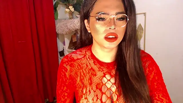 Tasha Goddess online show from April 4, 7:07 am