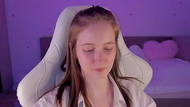 CrystalSoul  online show from November 10, 1:55 am