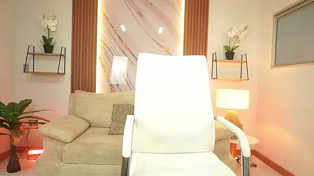 BillieBrownn online show from March 23, 7:09 pm