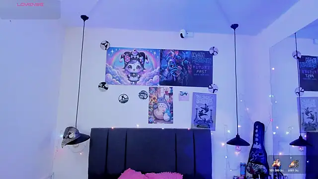 SabrinaV  online show from May 27, 11:29 am