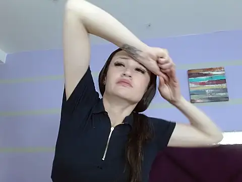 Emily Swiftt online show from November 5, 3:23 am