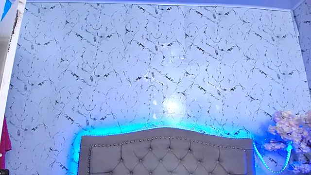 Carolina Sweet1 online show from December 5, 8:21 pm