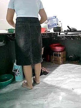 Snapshot of Susan-vn chatting on October 14, 3:42 am Susan-vn online show from October 14, 3:42 am