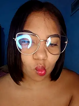 little onixx online show from November 7, 12:11 pm