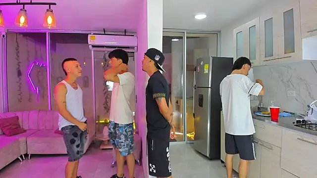 Houseofwarrios online show from September 20, 6:23 am