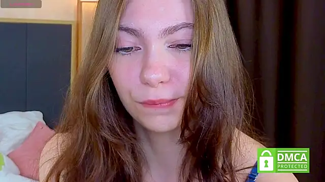 Snapshot of EmilyZortea chatting on September 30, 8:42 am EmilyZortea online show from September 30, 8:42 am