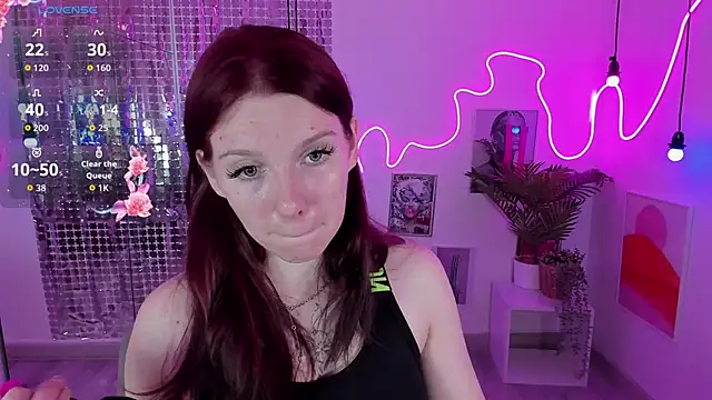 Snapshot of Layla_Glam chatting on October 10, 1:38 pm Layla Glam online show from October 10, 1:38 pm