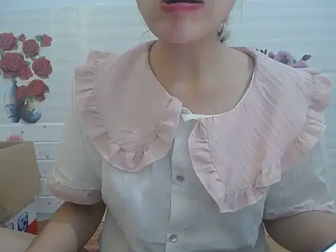 Snapshot of Hannie_26 chatting on October 14, 5:10 am Hannie 26 online show from October 14, 5:10 am