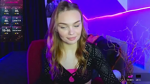 Snapshot of KitsyMoore chatting on September 29, 3:06 pm KitsyMoore online show from September 29, 3:06 pm