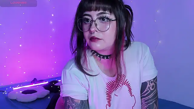 Hallucigenia  online show from April 14, 3:45 pm