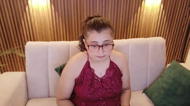 dirty feelena online show from November 7, 7:19 pm