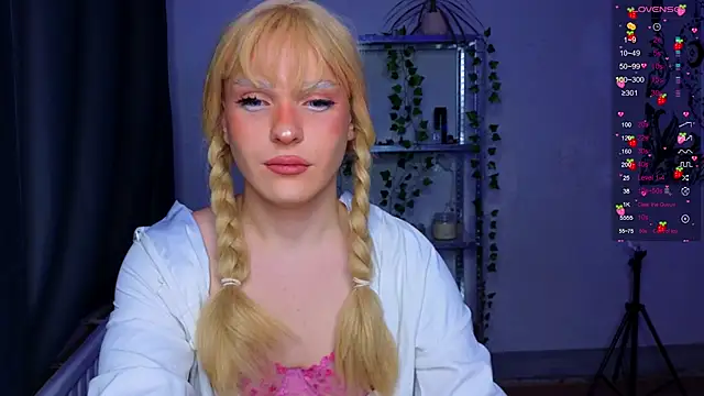 Snapshot of Michelle_Jacksonn chatting on October 15, 8:22 pm Michelle Jacksonn online show from October 15, 8:22 pm
