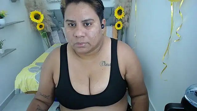 Snapshot of hotlesby_valery chatting on October 7, 7:29 pm hotlesby valery online show from October 7, 7:29 pm