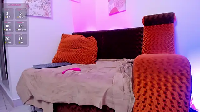 camilafoox7 online show from February 28, 5:18 am