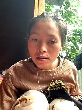 Halyy xx online show from September 27, 2:30 am