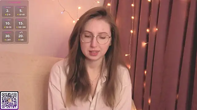 DaliaRadtke online show from April 8, 7:27 pm