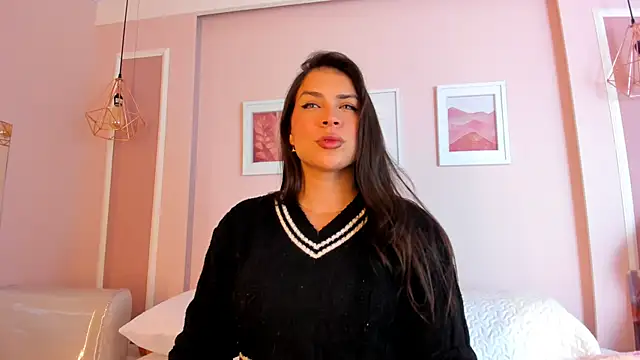 Snapshot of Sarah_Reidd chatting on October 2, 1:27 pm Sarah Reidd online show from October 2, 1:27 pm