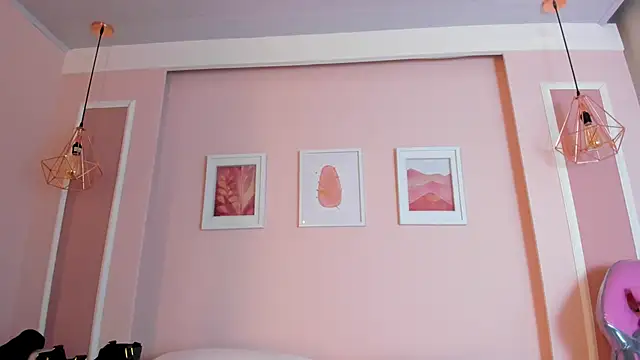 Snapshot of Sarah_Reidd chatting on October 8, 1:04 pm Sarah Reidd online show from October 8, 1:04 pm