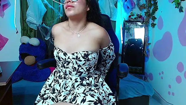 Snapshot of noa_dam chatting on October 17, 1:25 pm noa dam online show from October 17, 1:25 pm