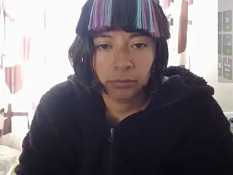 Acelinrose online show from April 18, 9:15 pm