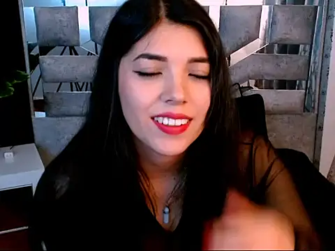 dreams girl online show from November 15, 6:31 pm