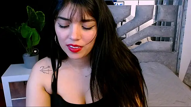 dreams girl online show from October 20, 11:30 pm