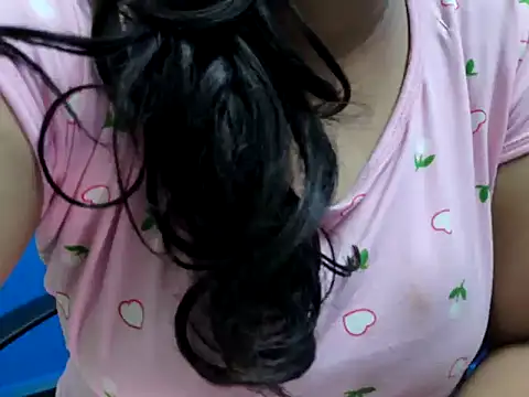 Snapshot of tamilqueenbaby chatting on October 10, 11:09 pm tamilqueenbaby online show from October 10, 11:09 pm