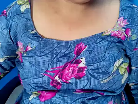 Snapshot of tamilqueenbaby chatting on September 23, 10:02 am tamilqueenbaby online show from September 23, 10:02 am