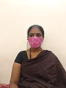 Snapshot of Tamil_Yalini12 chatting on October 14, 7:38 pm Tamil Yalini12 online show from October 14, 7:38 pm