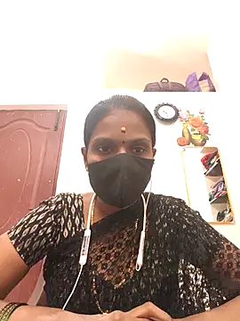 Tamil Yalini12 online show from March 18, 4:56 pm