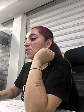 Alisson Stonee online show from March 25, 12:16 am