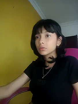 xoxo milk online show from October 20, 5:38 pm