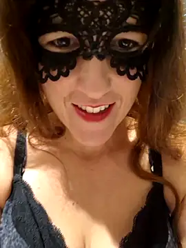 Snapshot of Naughty-Layla chatting on October 2, 5:56 am Naughty-Layla online show from October 2, 5:56 am