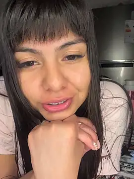 Snapshot of Bulma04 chatting on September 25, 5:17 am Bulma04 online show from September 25, 5:17 am